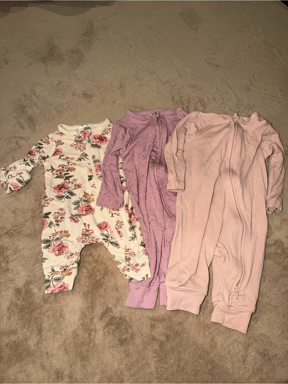 Girls no' Pink & Lavender One-Piece Sleepwear Set - Floral & Solid Zipper Bundle